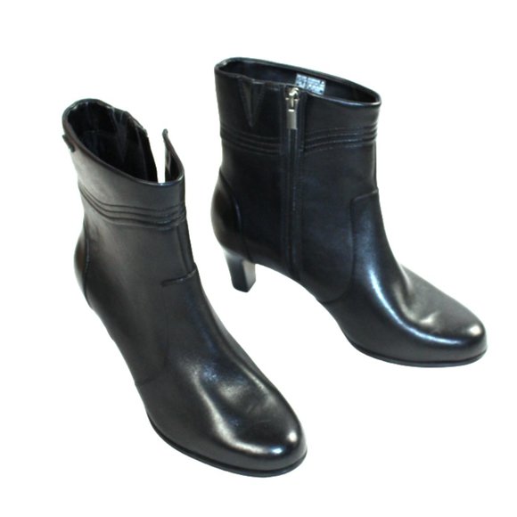 Rockport Total Motion Melora Wave Black Leather Ankle Boot, Size 7.5 - Picture 3 of 6